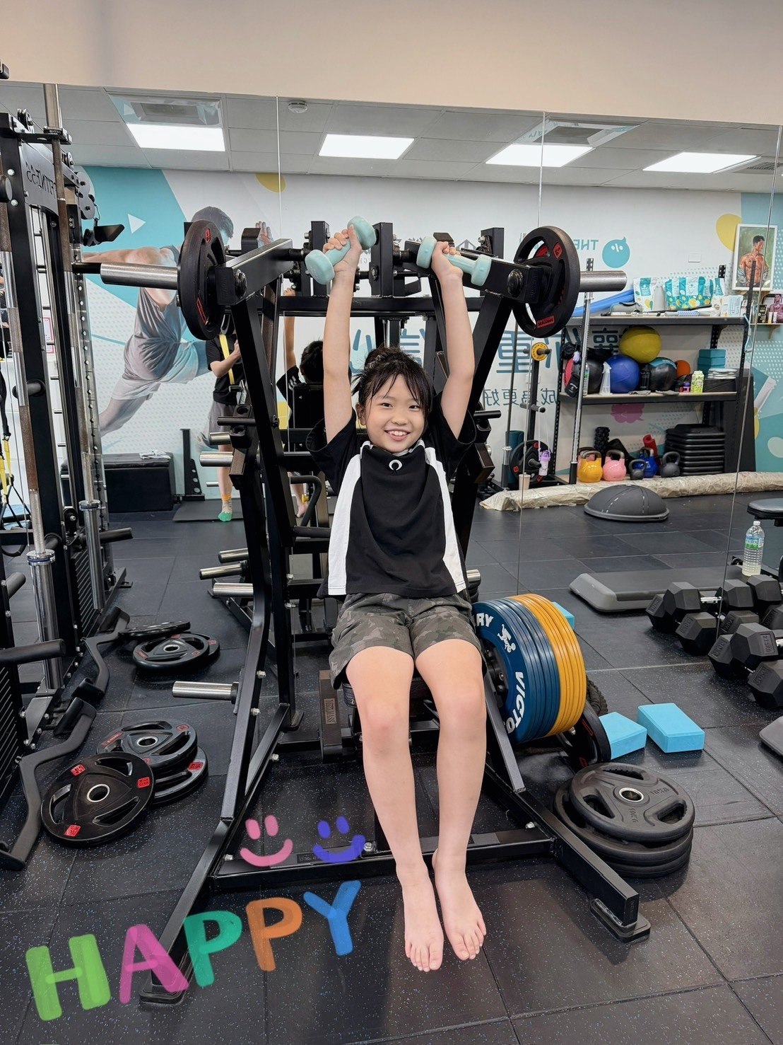 學員進行器材訓練